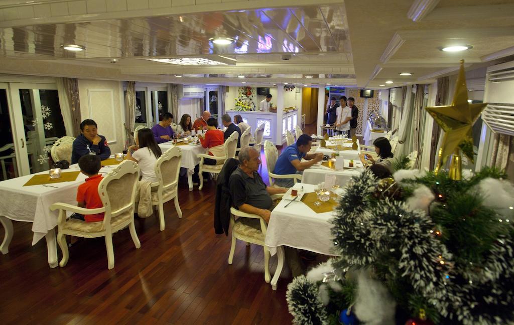  Signature Halong Cruise Ha Long