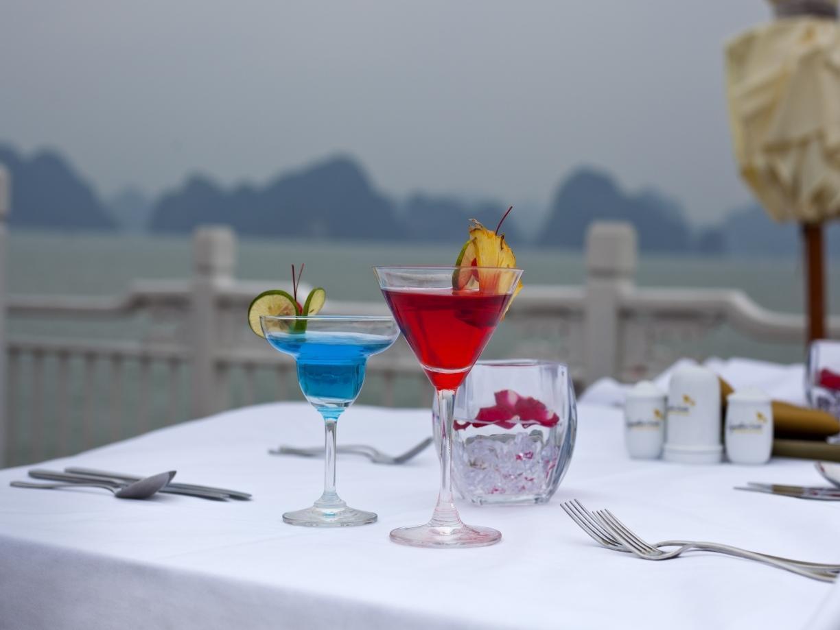 Signature Halong Cruise Ha Long