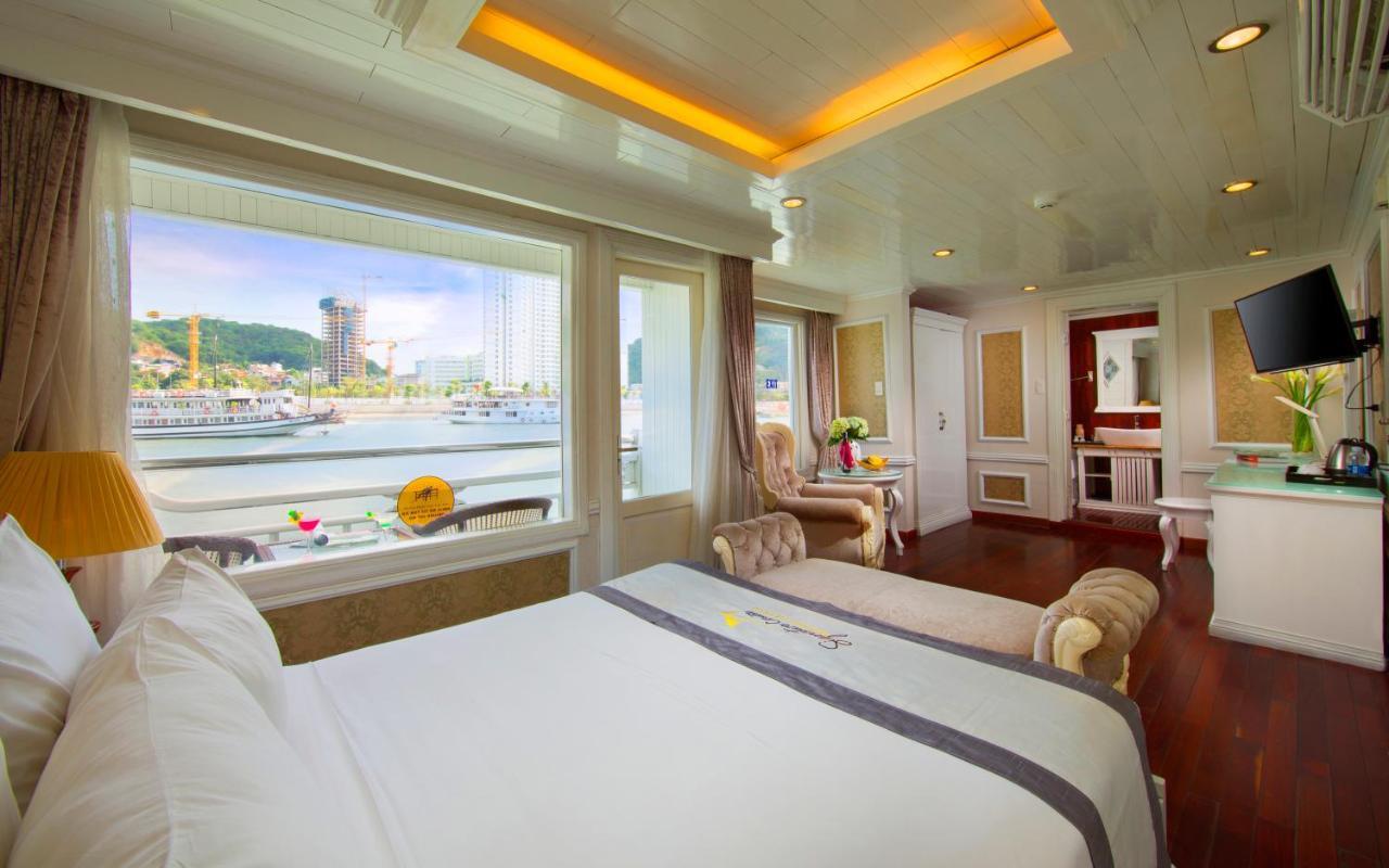 Signature Halong Cruise